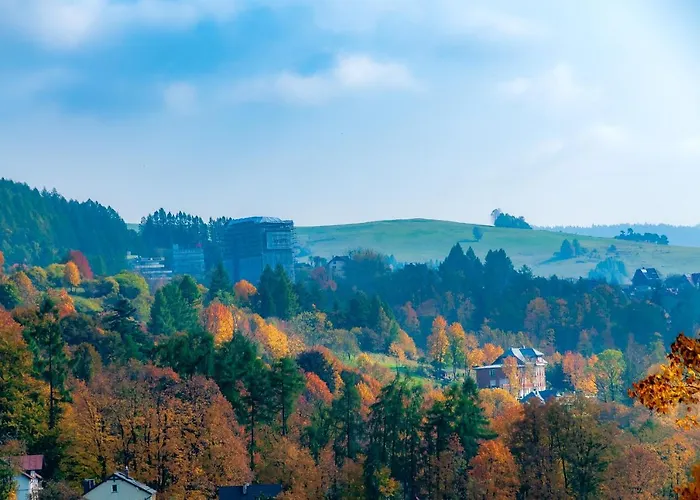 Edelhouse שצ'בניצה